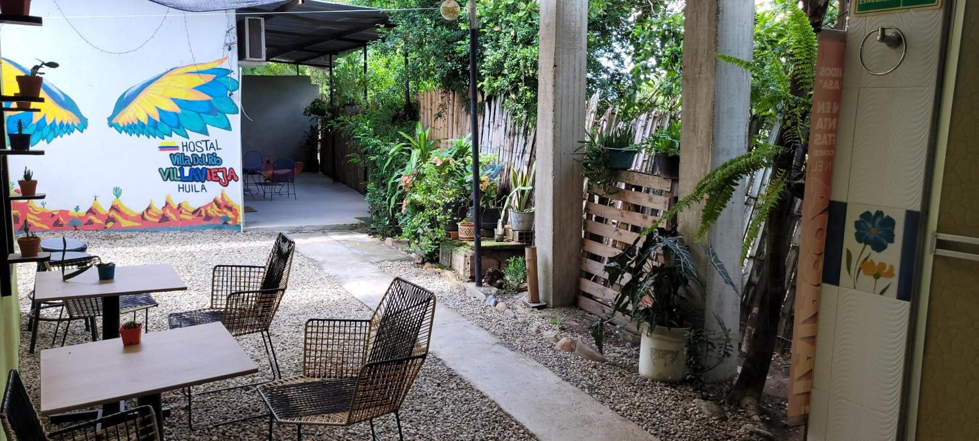 Hostal Villa Del Rio Las Brisas فيلافيجا المظهر الخارجي الصورة