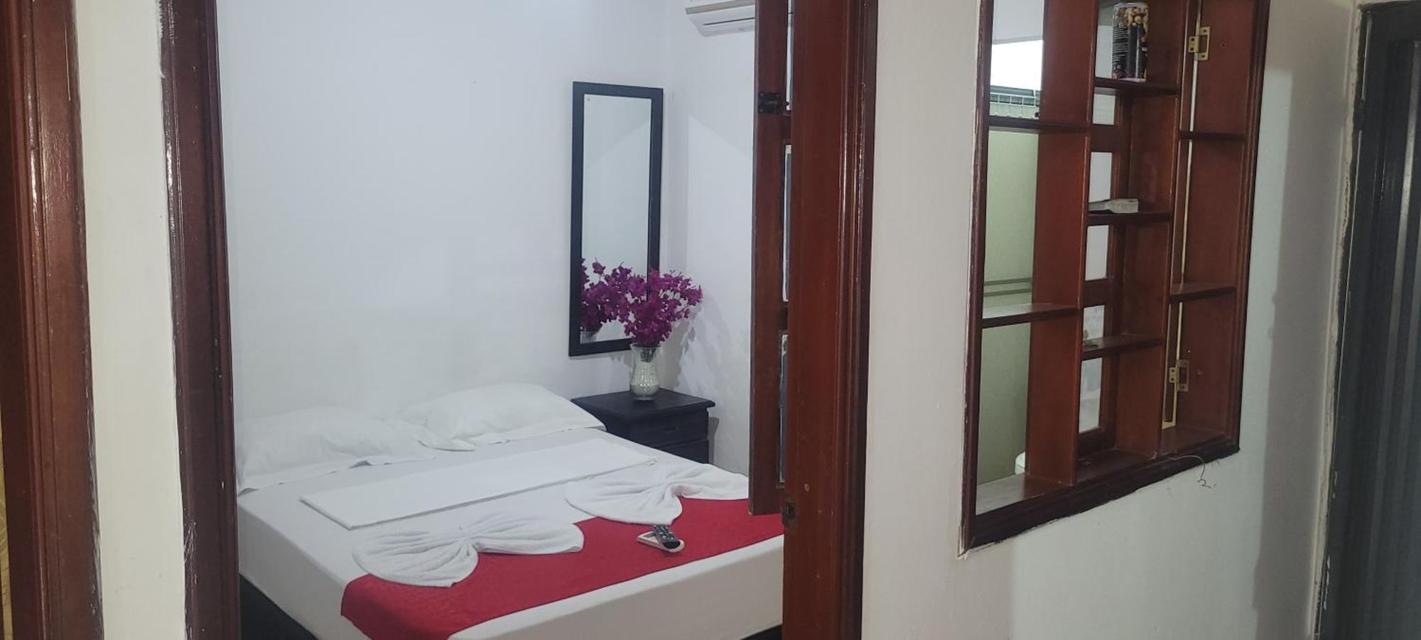 Hostal Villa Del Rio Las Brisas فيلافيجا المظهر الخارجي الصورة