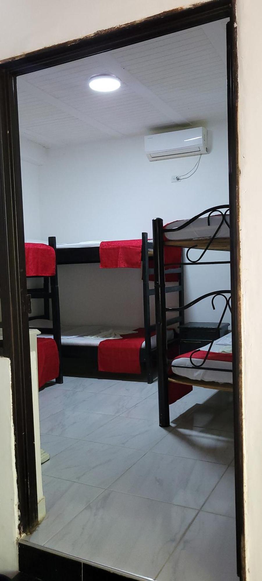 Hostal Villa Del Rio Las Brisas فيلافيجا المظهر الخارجي الصورة