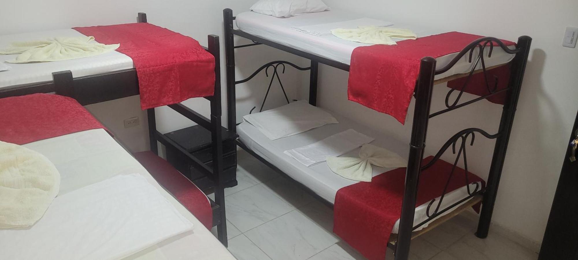 Hostal Villa Del Rio Las Brisas فيلافيجا المظهر الخارجي الصورة
